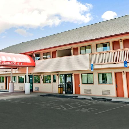 Days Inn By Wyndham Independence Ngoại thất bức ảnh
