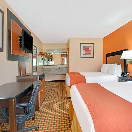 Days Inn By Wyndham Independence Ngoại thất bức ảnh